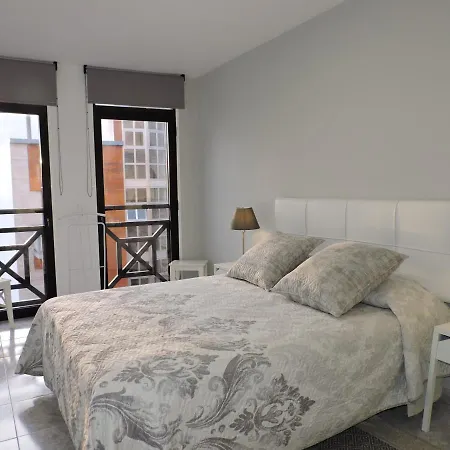 Casas Insel, En El Centro De Llanos *